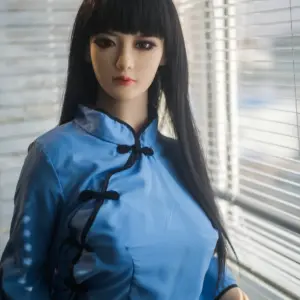 柳芊