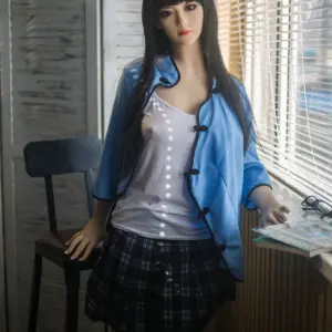 柳芊