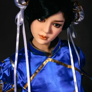 邑由兰