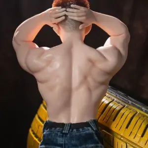 62cm男娃战狼图包