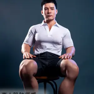 170全硅胶一体男娃-元